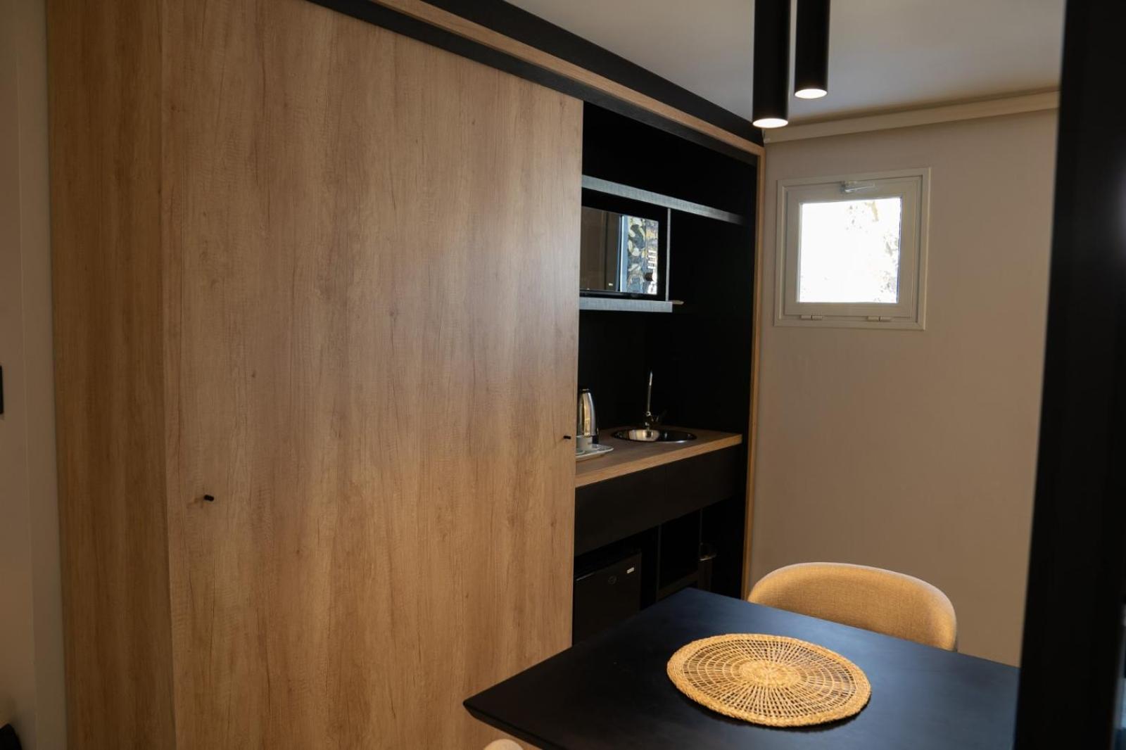 Urbana Suites Мендоса Экстерьер фото