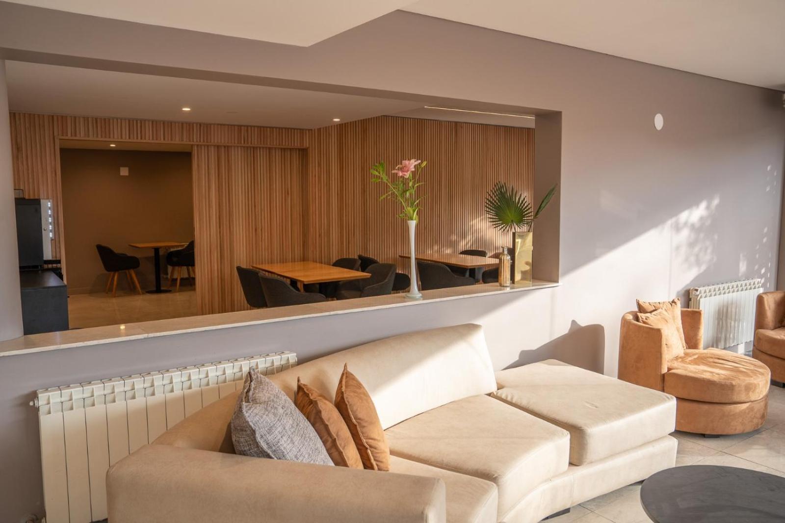 Urbana Suites Мендоса Экстерьер фото