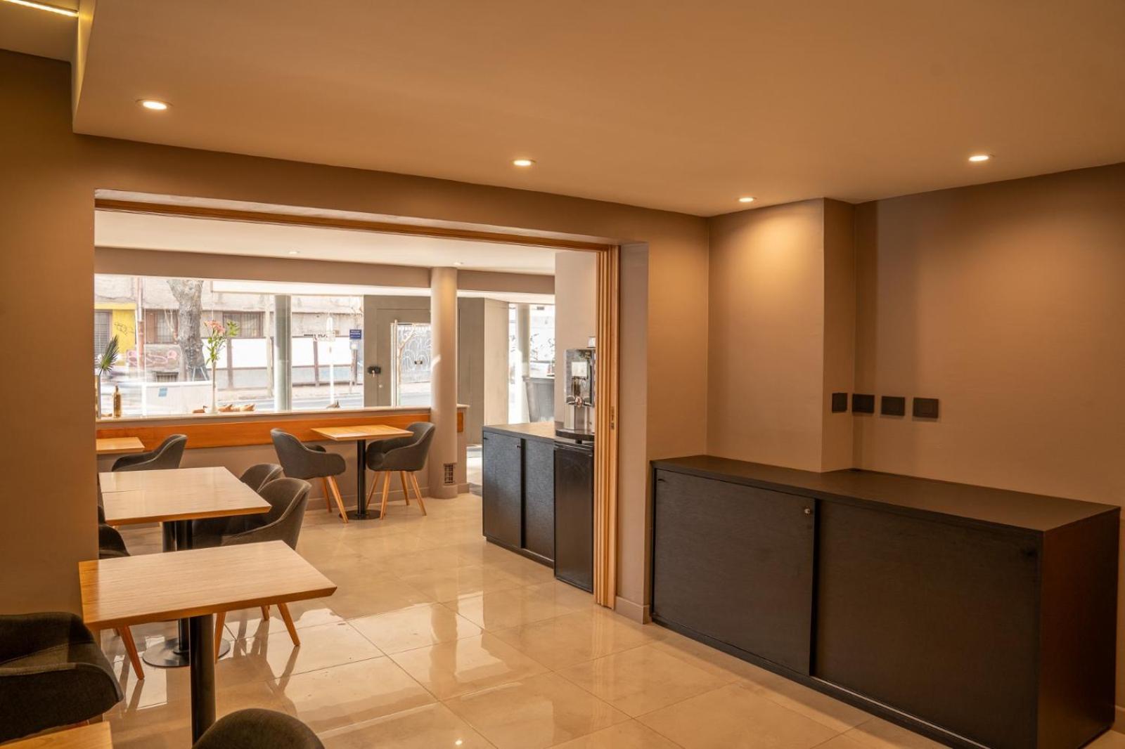 Urbana Suites Мендоса Экстерьер фото