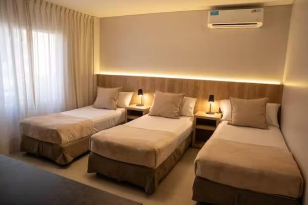 Urbana Suites Мендоса Экстерьер фото