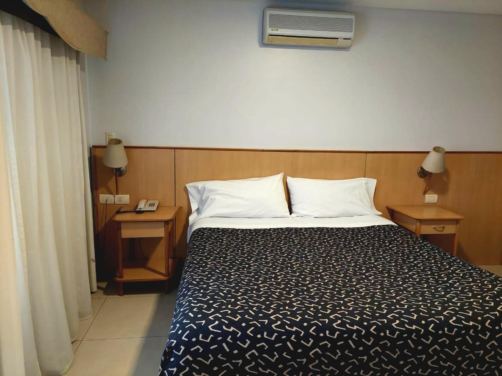 Urbana Suites Мендоса Экстерьер фото