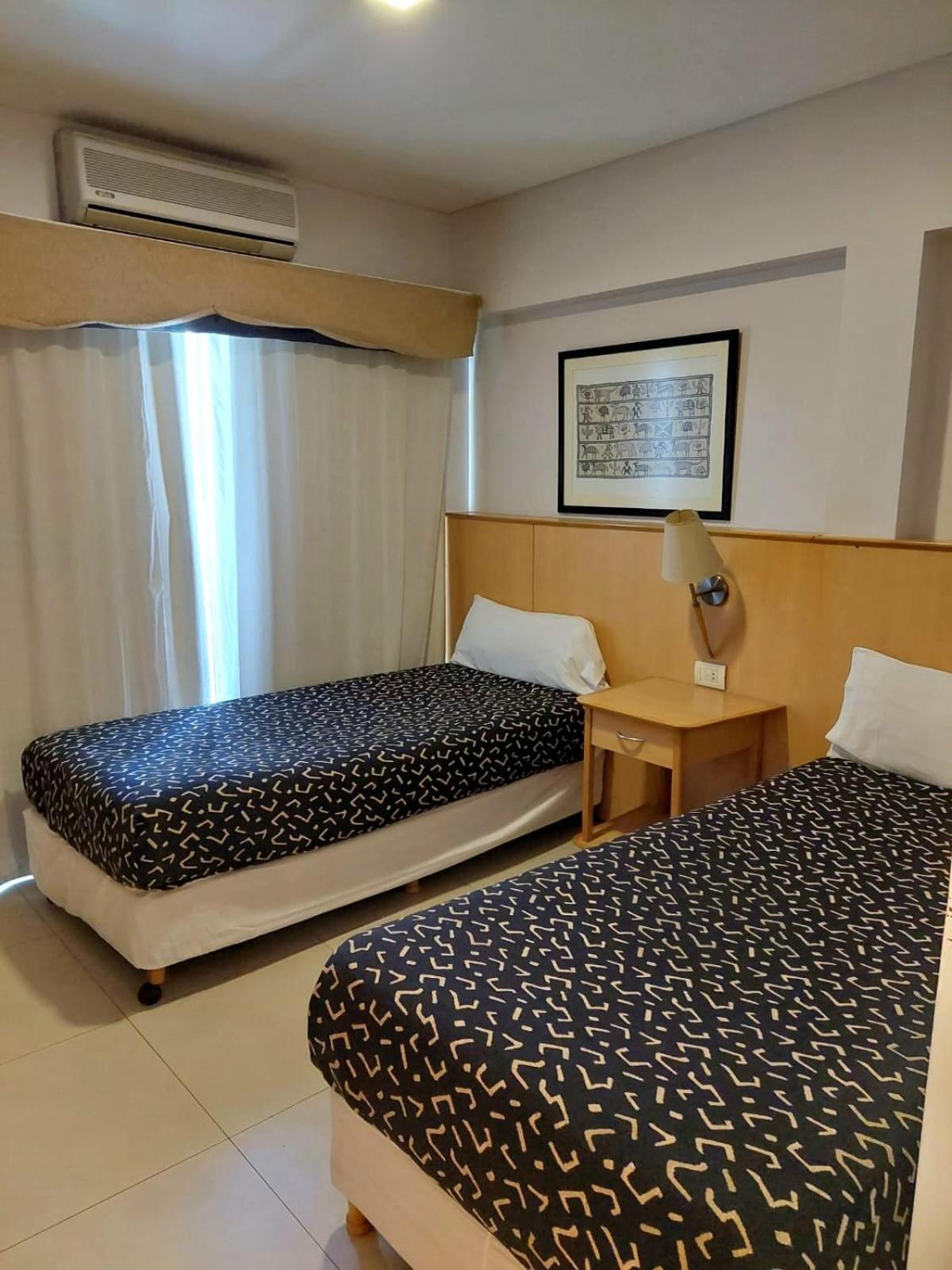 Urbana Suites Мендоса Экстерьер фото